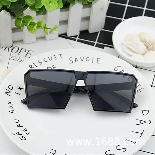 Women's Fashion Sport Sunglasses with Square Frame and Mirrored Lenses Kalsten