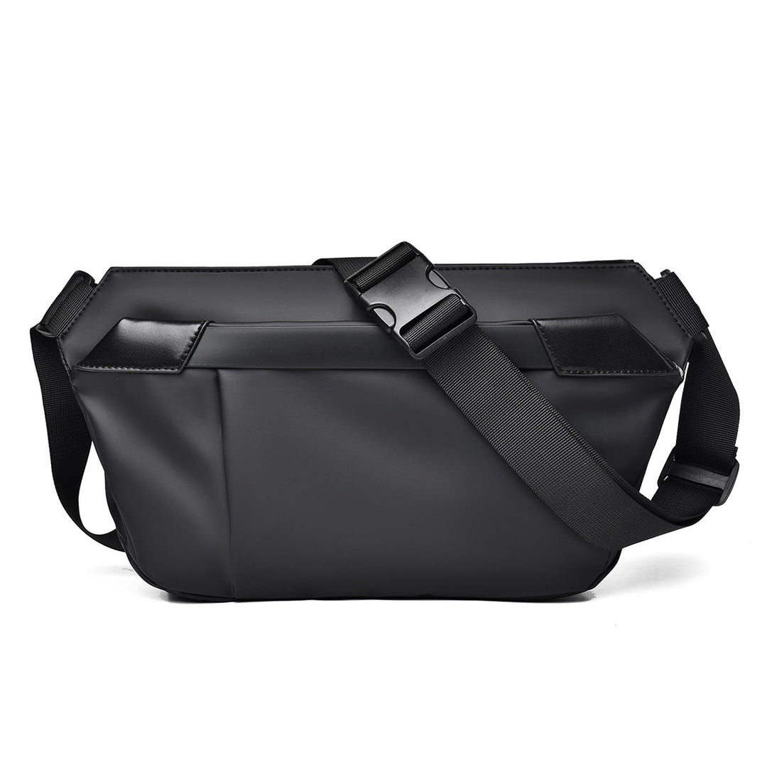 Practical shoulder bag made of waterproof material with an adjustable carrying strap Kalsten