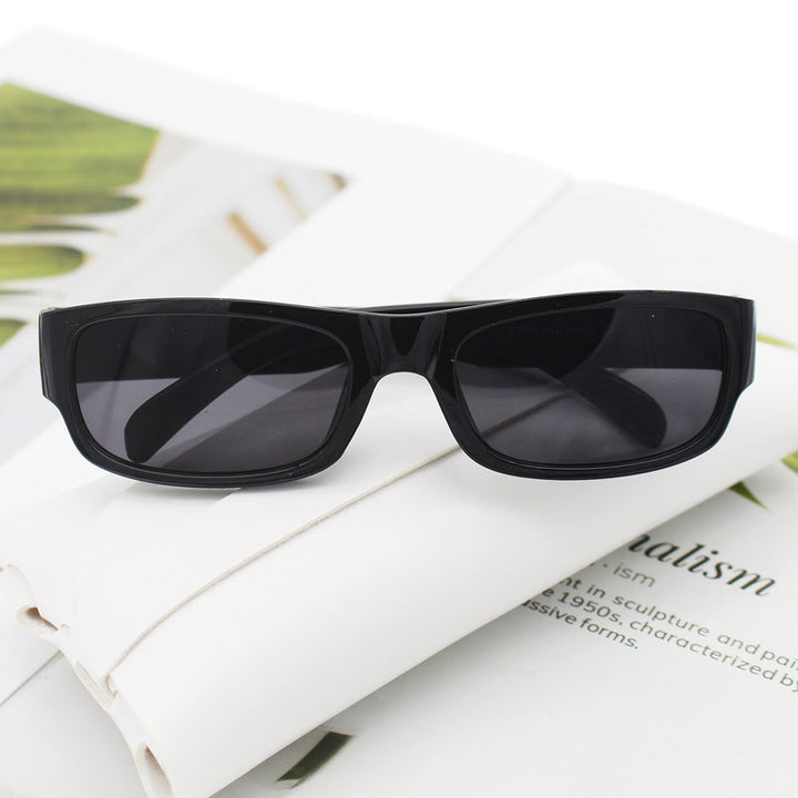 Women's fashionable sunglasses in stylish rectangular design Kalsten