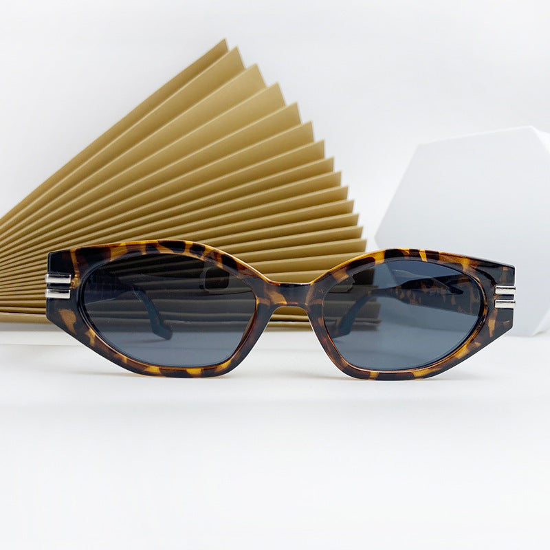 Women's Cat-Eye Sunglasses in stylish design with sturdy frame Kalsten