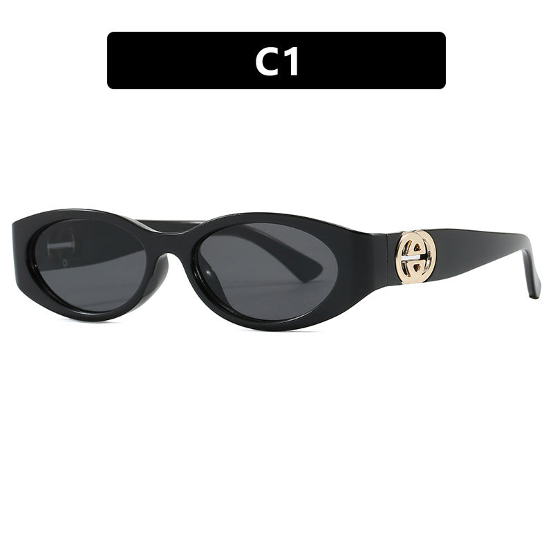 Women's fashionable cat-eye sunglasses with protective UV filter and luxurious accents Kalsten