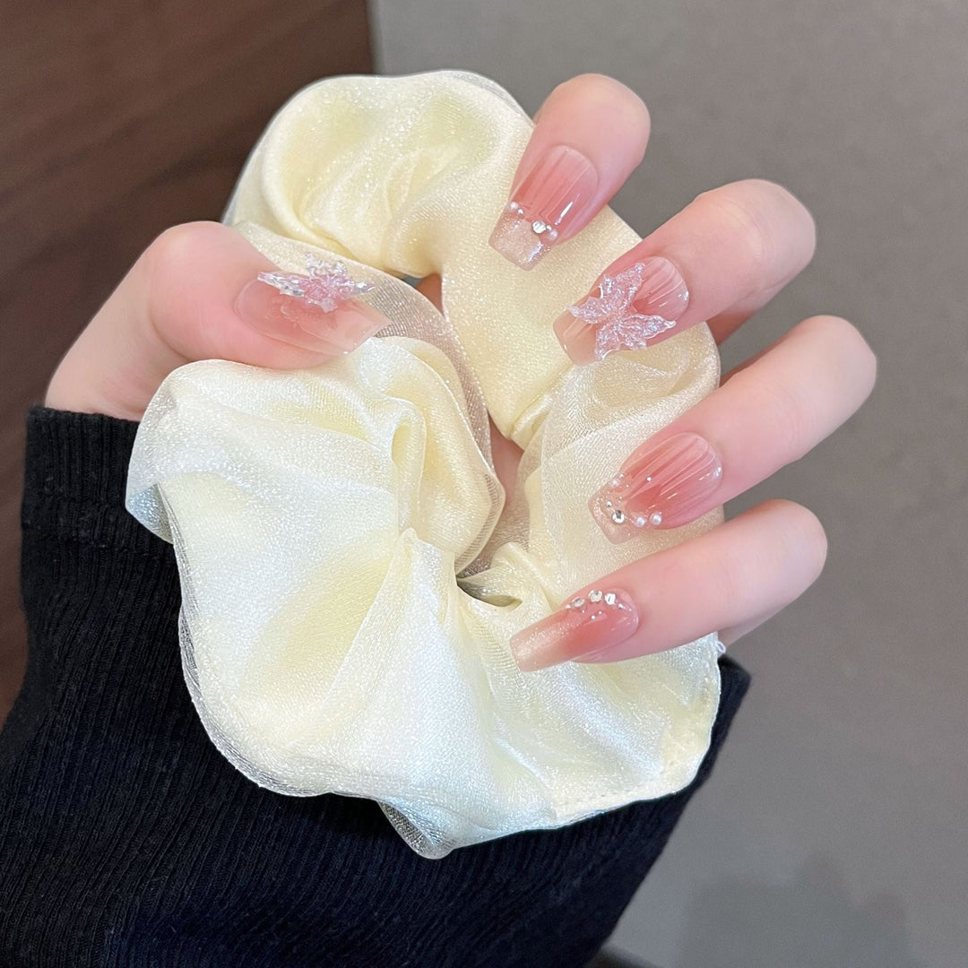 Artistic Nail Design with Decorative Elements Kalsten
