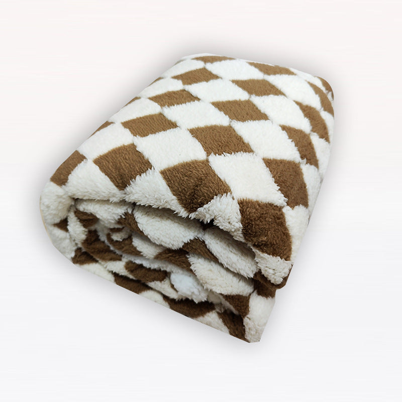 Ladies cuddle blanket with unique houndstooth pattern Kalsten
