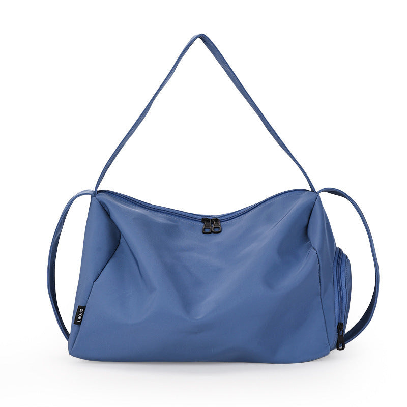 Everyday bag with spacious interior and detachable shoulder strap Kalsten