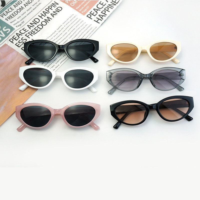 Women's fashionable cat-eye sunglasses with trendy frame and UV protection Kalsten