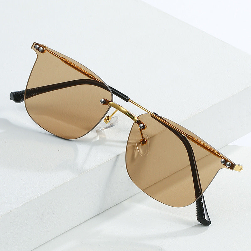 Ladies stylish geometric sunglasses with modern glass elements Kalsten