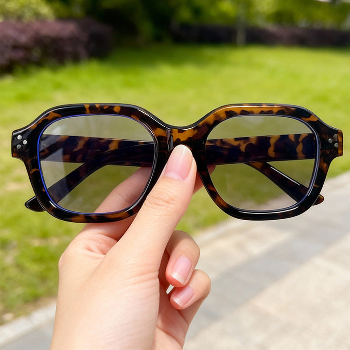 Elegant Oversized Square Frame Sunglasses Kalsten