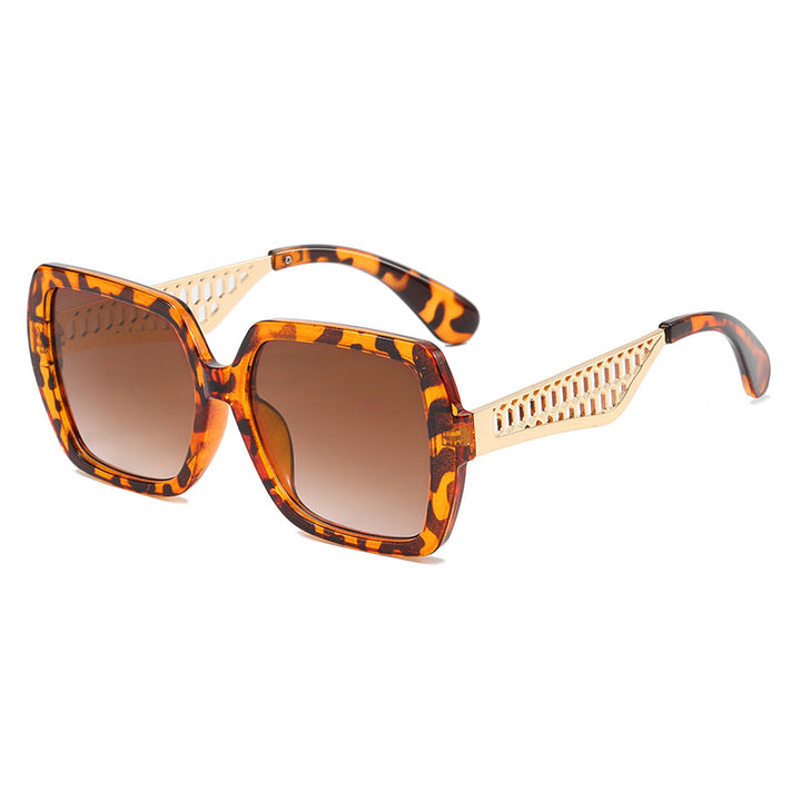 Women's Luxury Sunglasses with Fashionable Structured Frame Kalsten