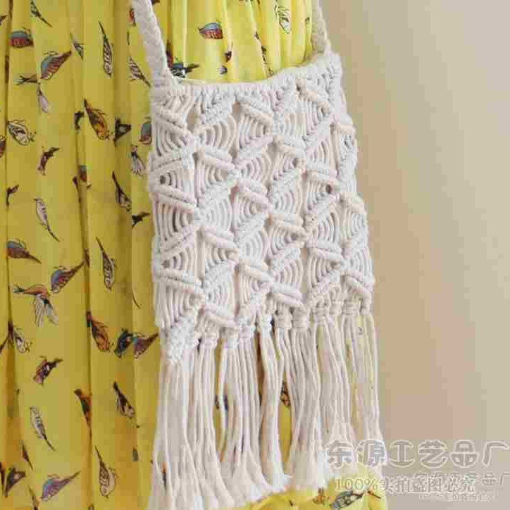 Hand-knotted macrame bag with fringes Kalsten