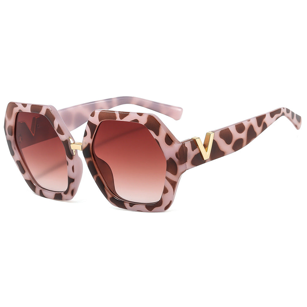 Ladies elegant sunglasses with sparkling frame Kalsten