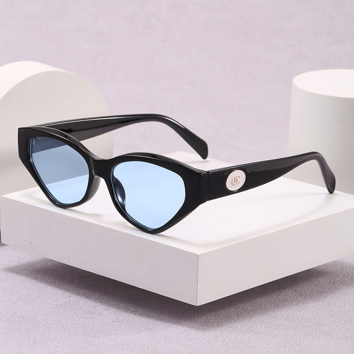 Ladies fashionable sunglasses in elegant design Kalsten