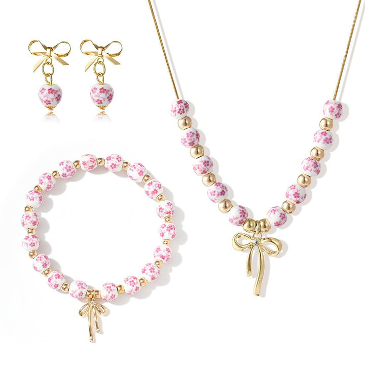 Floral Beaded Charm Bracelet Kalsten