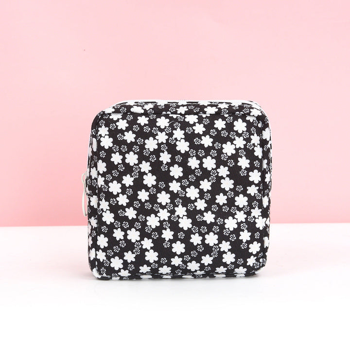 Cosmetic organizer with floral patterned design Kalsten