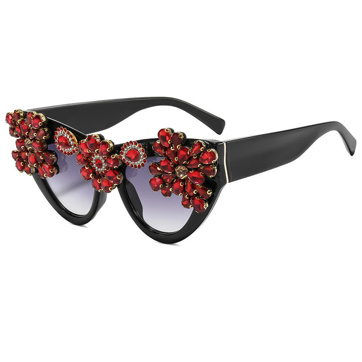 Women extravagantly decorated Cat-Eye sunglasses Kalsten