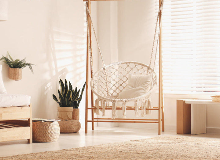 Macrame hanging chair with complete ceiling mounting kit and decorative tassel fringe Kalsten