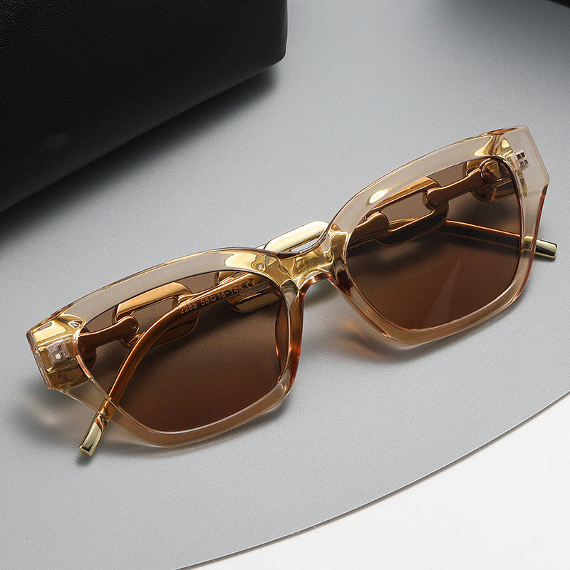 Women’s sunglasses with unique chain design Kalsten