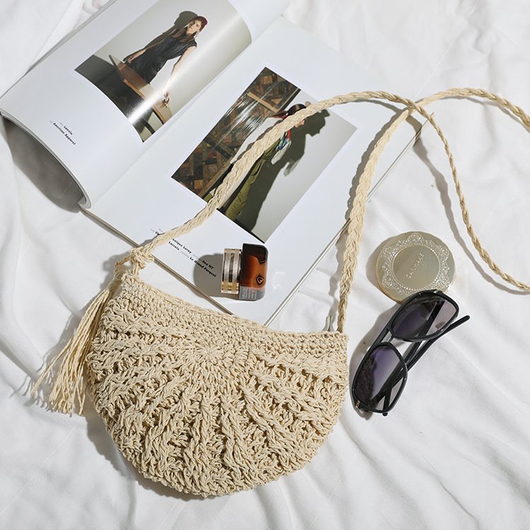 Hand-knotted shoulder bag with fringes Kalsten