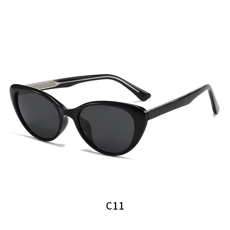 Women's Cat-Eye Sunglasses with luxurious, tinted lenses and stylish frame Kalsten