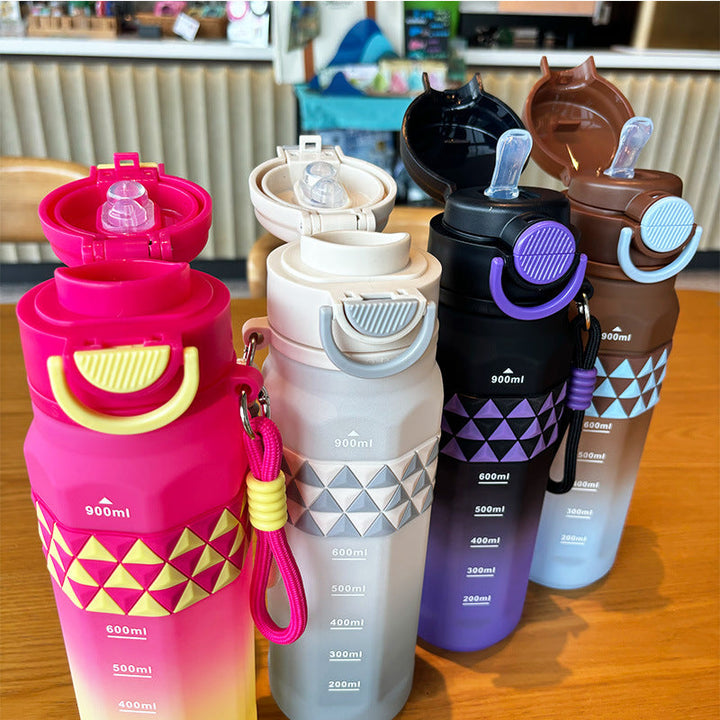 Ladies sporty water bottle with practical measuring scale Kalsten