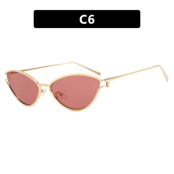 Ladies Cat-Eye Sunglasses in Elegant Gold Frame Kalsten