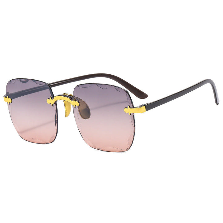 Ladies oversized sunglasses with unique design elements Kalsten