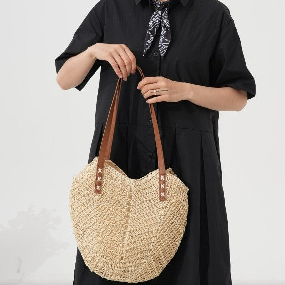 Shoulder bag made of hand-woven natural material Kalsten