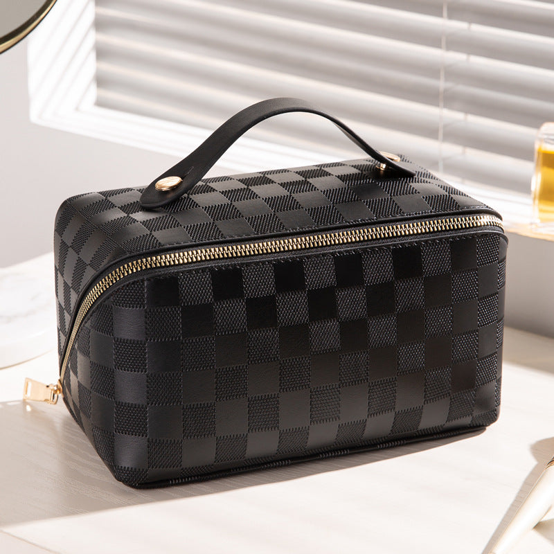 Elegant Travel Cosmetic Case Kalsten