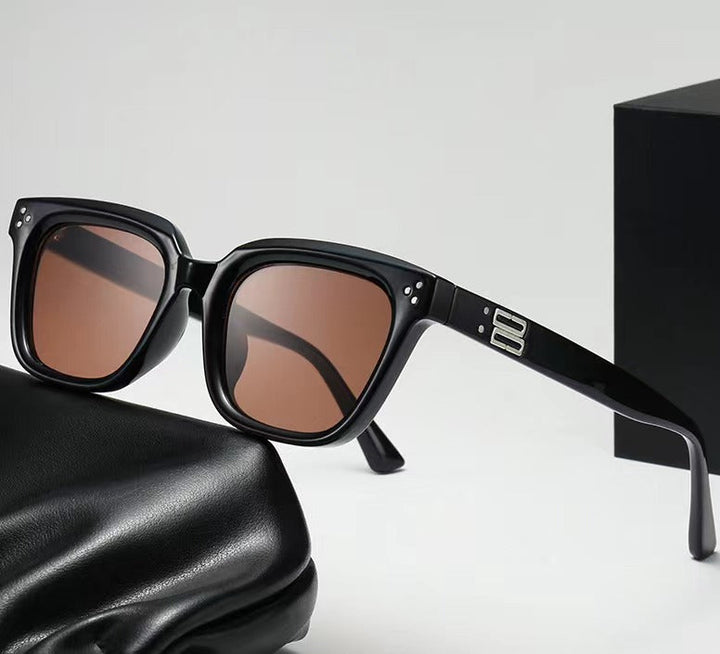 Women's trendy oversized sunglasses with sturdy plastic frame Kalsten