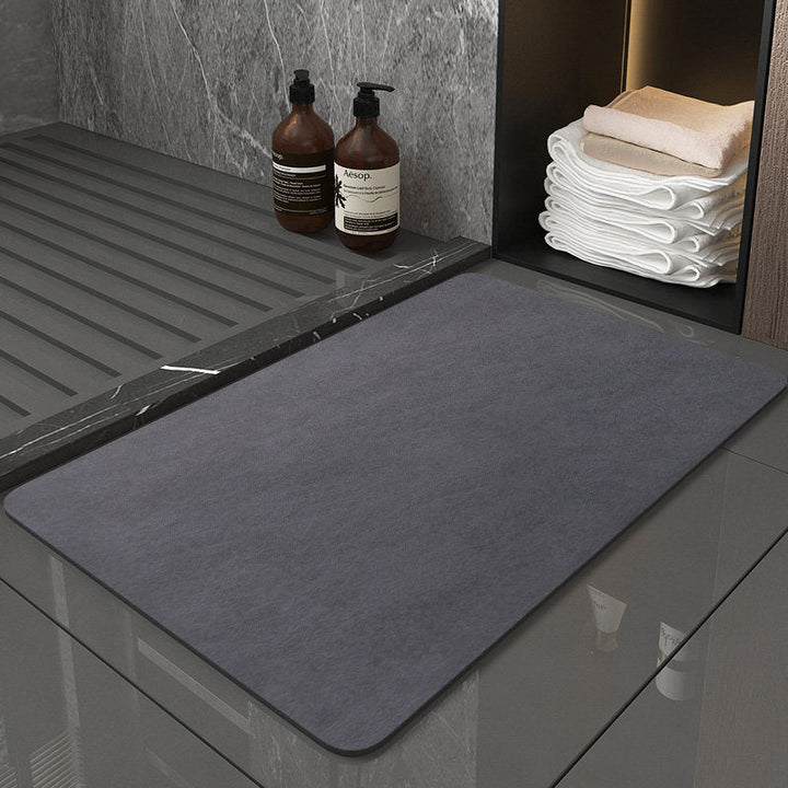 Soft and Absorbent Bathroom Mat Kalsten