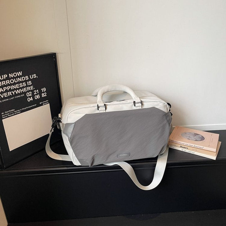 Multifunctional Weekender Bag With Innovative Design Kalsten