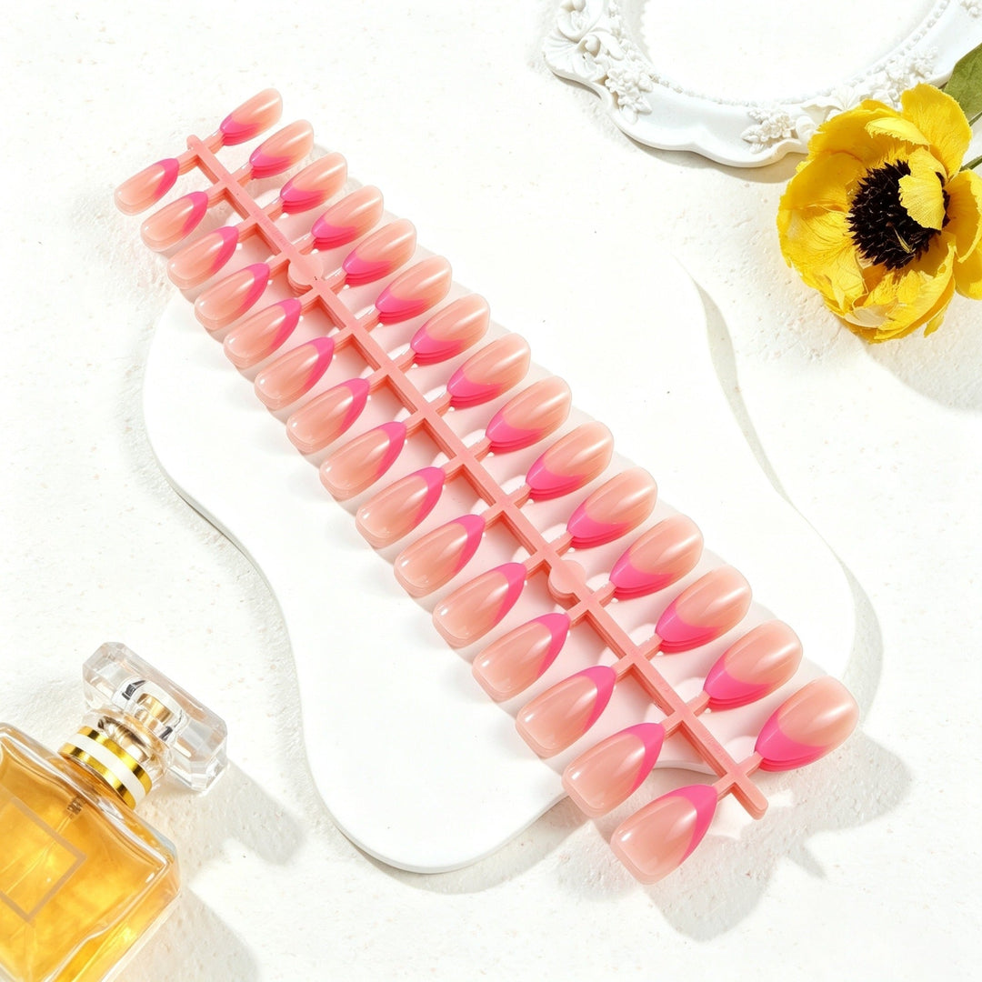 Decorative Press-On Nail Tips Kalsten