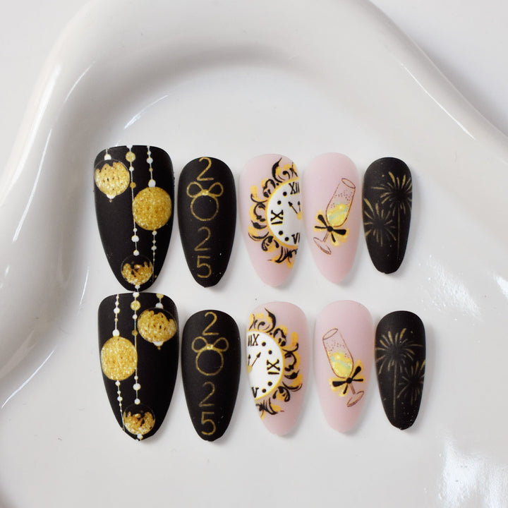 Festive New Year Themed Press-On Nail Art Kalsten