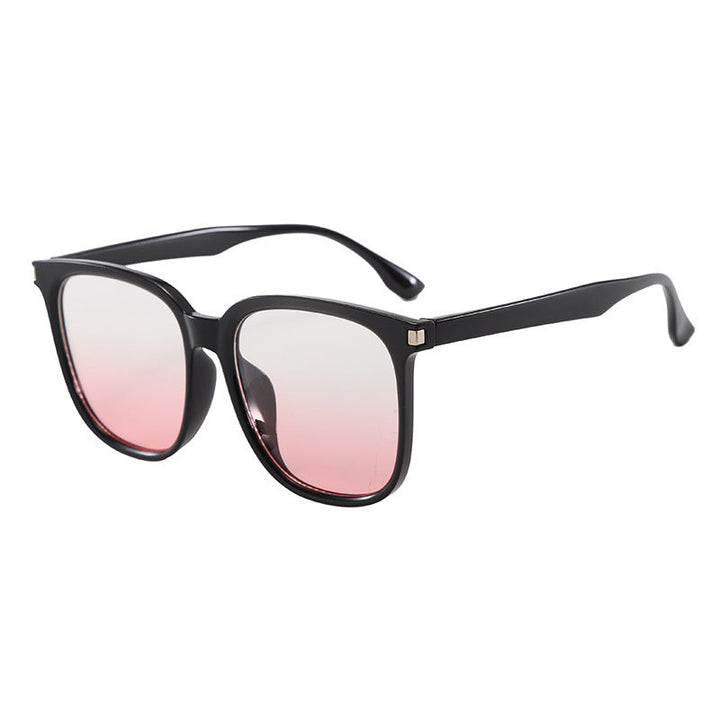 Women stylish fashionable sunglasses in square design Kalsten