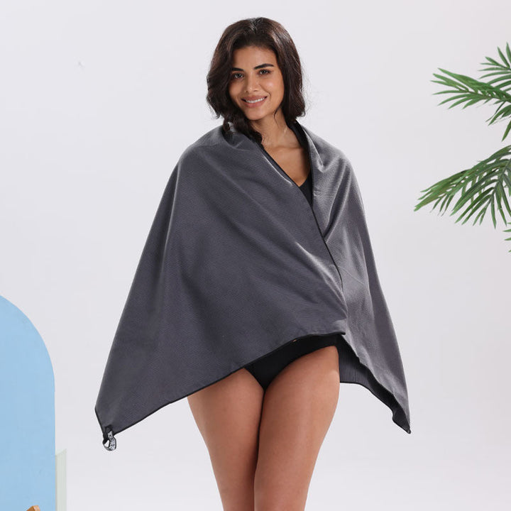 Practical Travel Poncho Kalsten