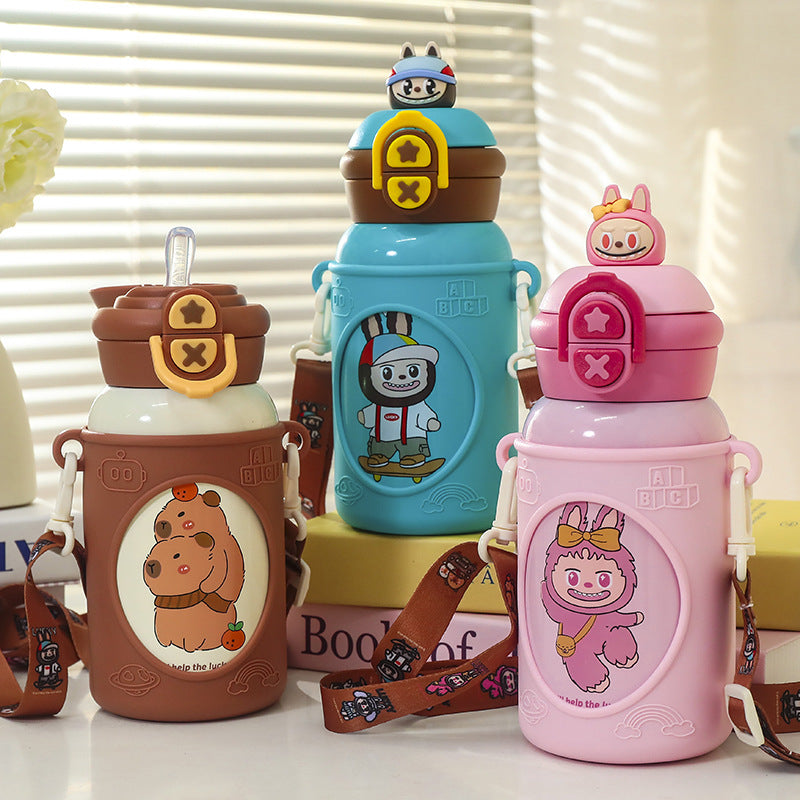 Ladies insulated drinking bottle with cute frog design and practical carrying strap Kalsten