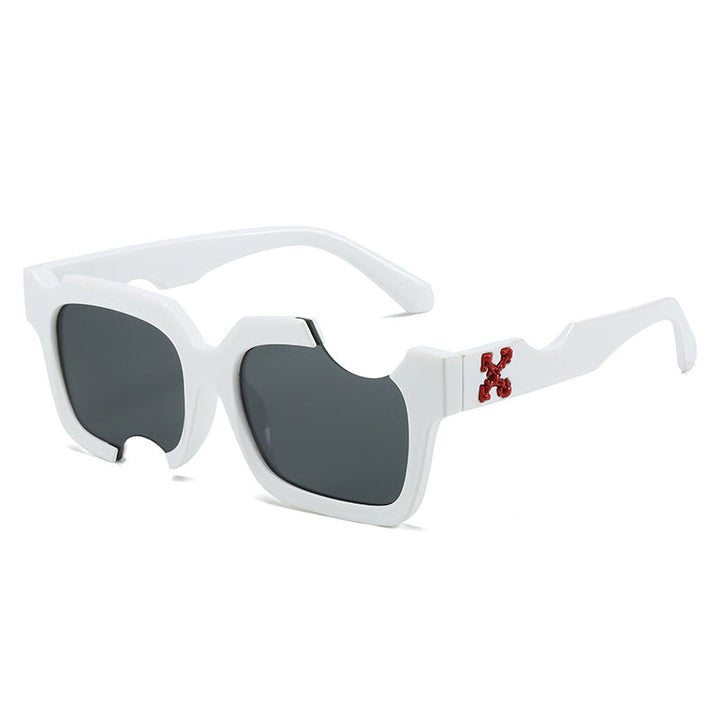 Women's modern, geometric sunglasses with exceptional frame Kalsten
