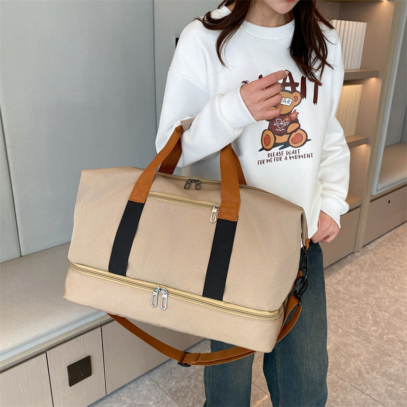 Sporty travel bag with multifunctional interior layout Kalsten