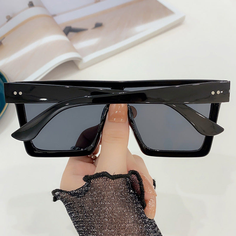 Women's Oversized Sunglasses with Modern Rectangular Frame Kalsten