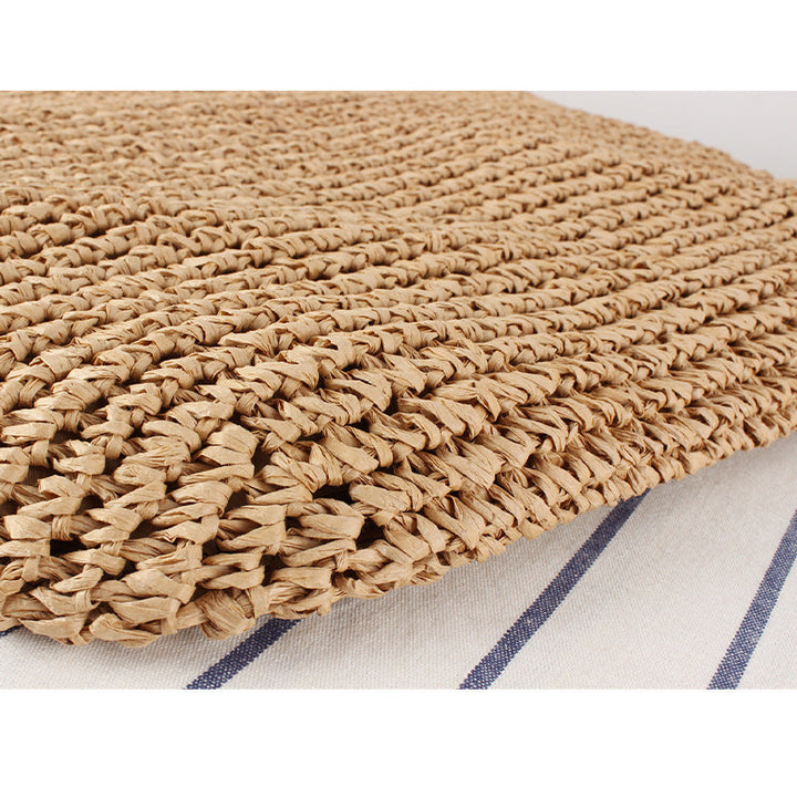 Designer straw bag with fringe decoration Kalsten