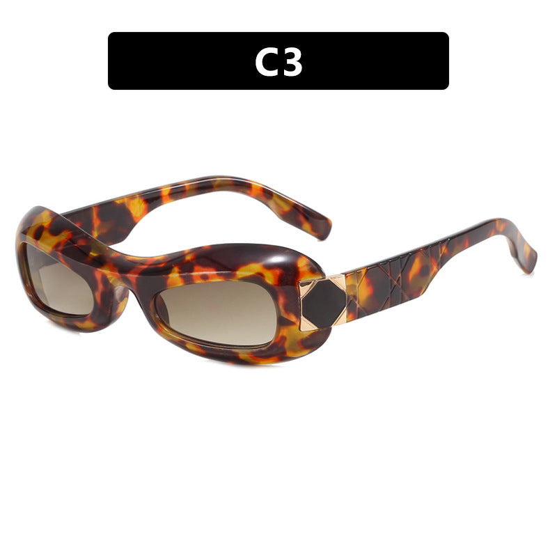 Women’s retro-inspired sunglasses with stylish frame and UV protection Kalsten