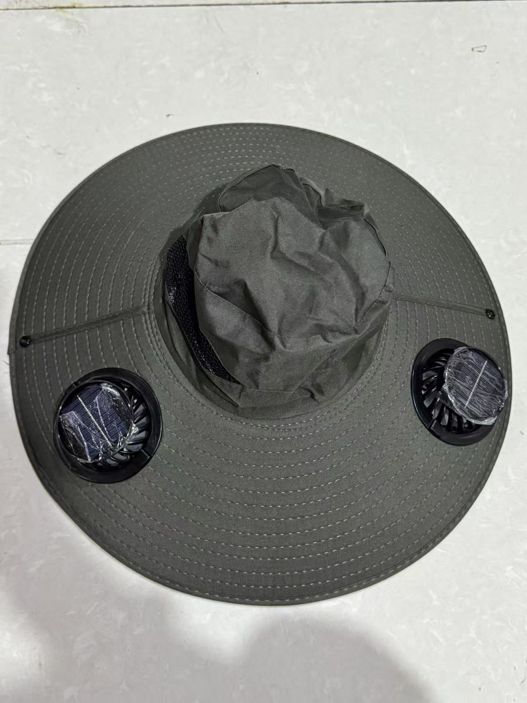 Sunscreen hat with dual USB fans, breathable mesh and adjustable chin strap Kalsten