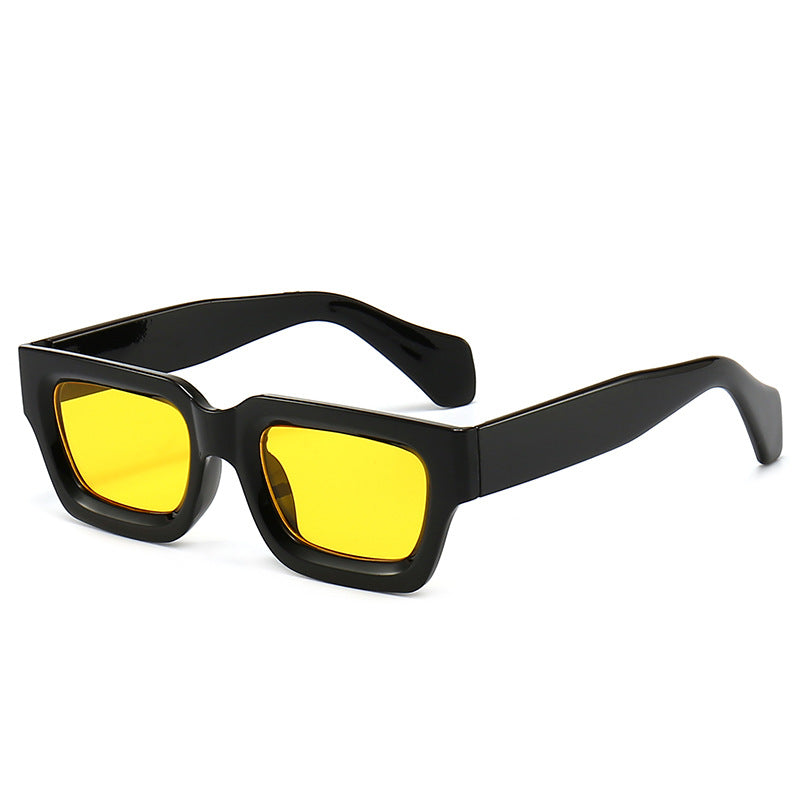 Women's trendy sunglasses with sturdy and transparent frame Kalsten