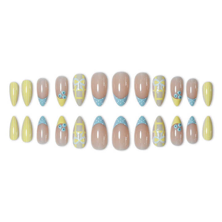 Designer Press-On Nail Art Set with Unique Patterns Kalsten