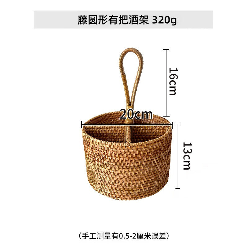 Women's round storage basket made of woven natural material Kalsten