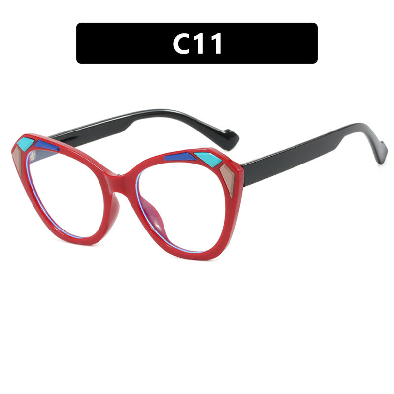 Ladies Cat Eye Sunglasses with Fashionable Details Kalsten