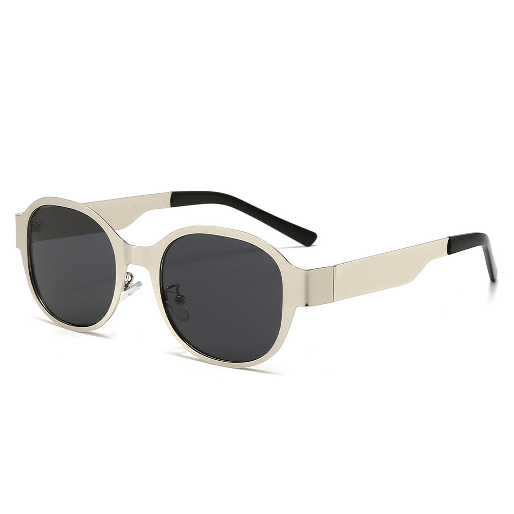 Women's Fashion Sunglasses in Stylish Accent Design Kalsten