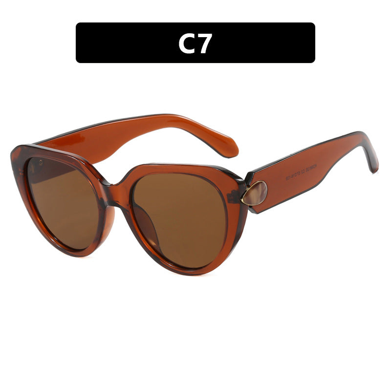Women Cat-Eye Sunglasses with striking design and protective UV filter Kalsten
