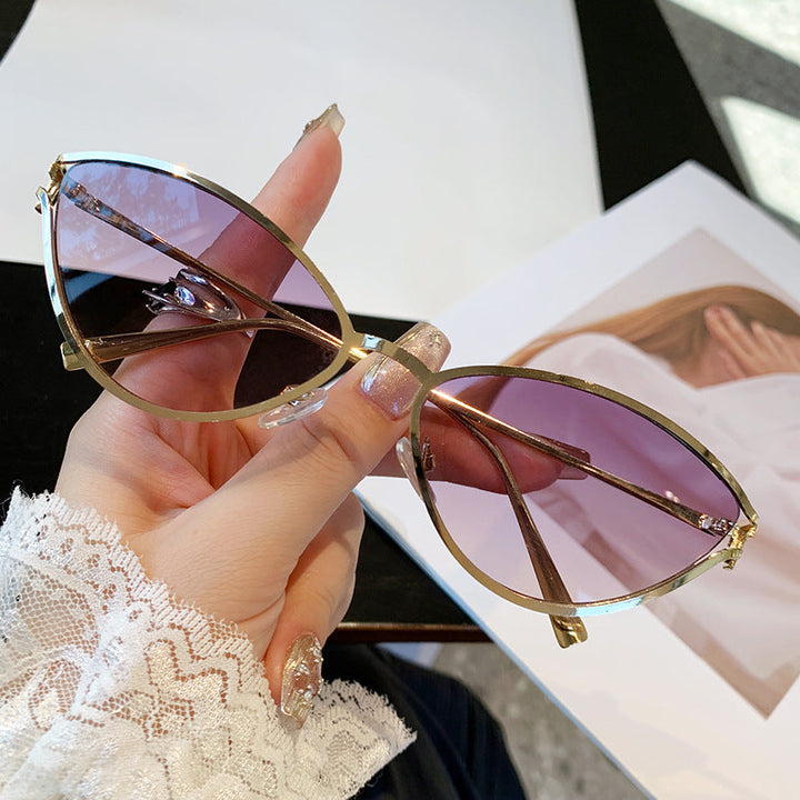 Ladies Cat-Eye Sunglasses with Elegant Metal Frame and UV Protection Kalsten
