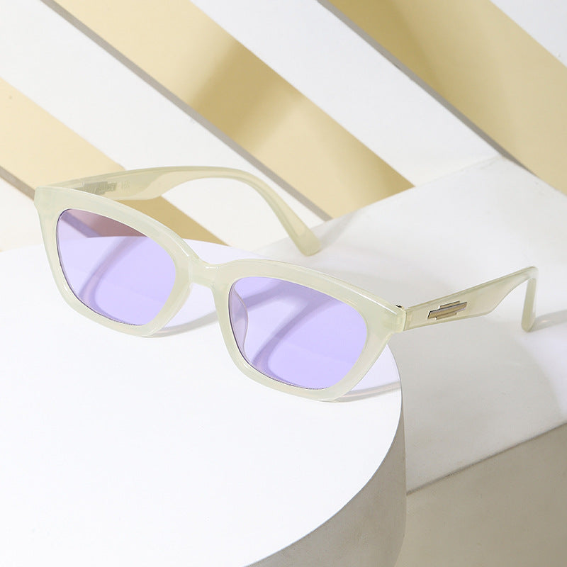 Women's fashionable Cat-Eye sunglasses with transparent frame and mirrored lenses Kalsten