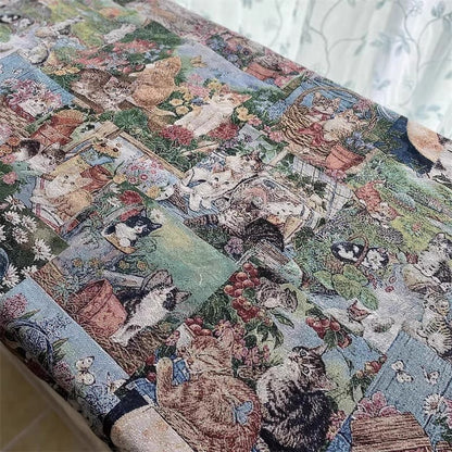 Artistic Cat-Themed Table Cover